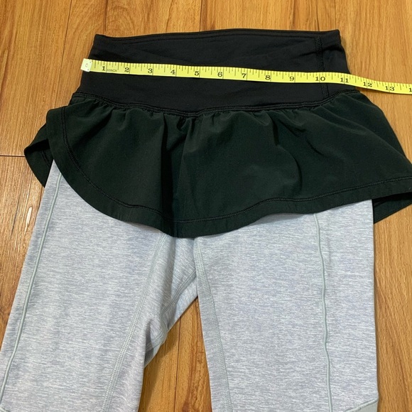 Lululemon Spin It To Win It Crop Grey/ Black - Picture 9 of 11